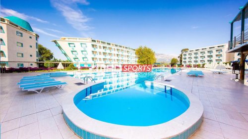 Trainingslager - Daima Biz Hotel - 
