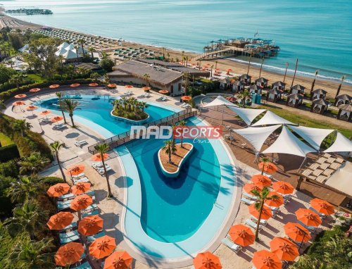 Spor Kampı - Kaya Palazzo Golf Resort - 