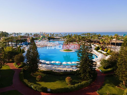 Camp d’entraînement - Miracle Resort Hotel - 1285